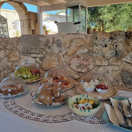 Trulli Di Spinaruta Panzió Grottaglie Kültér fotó