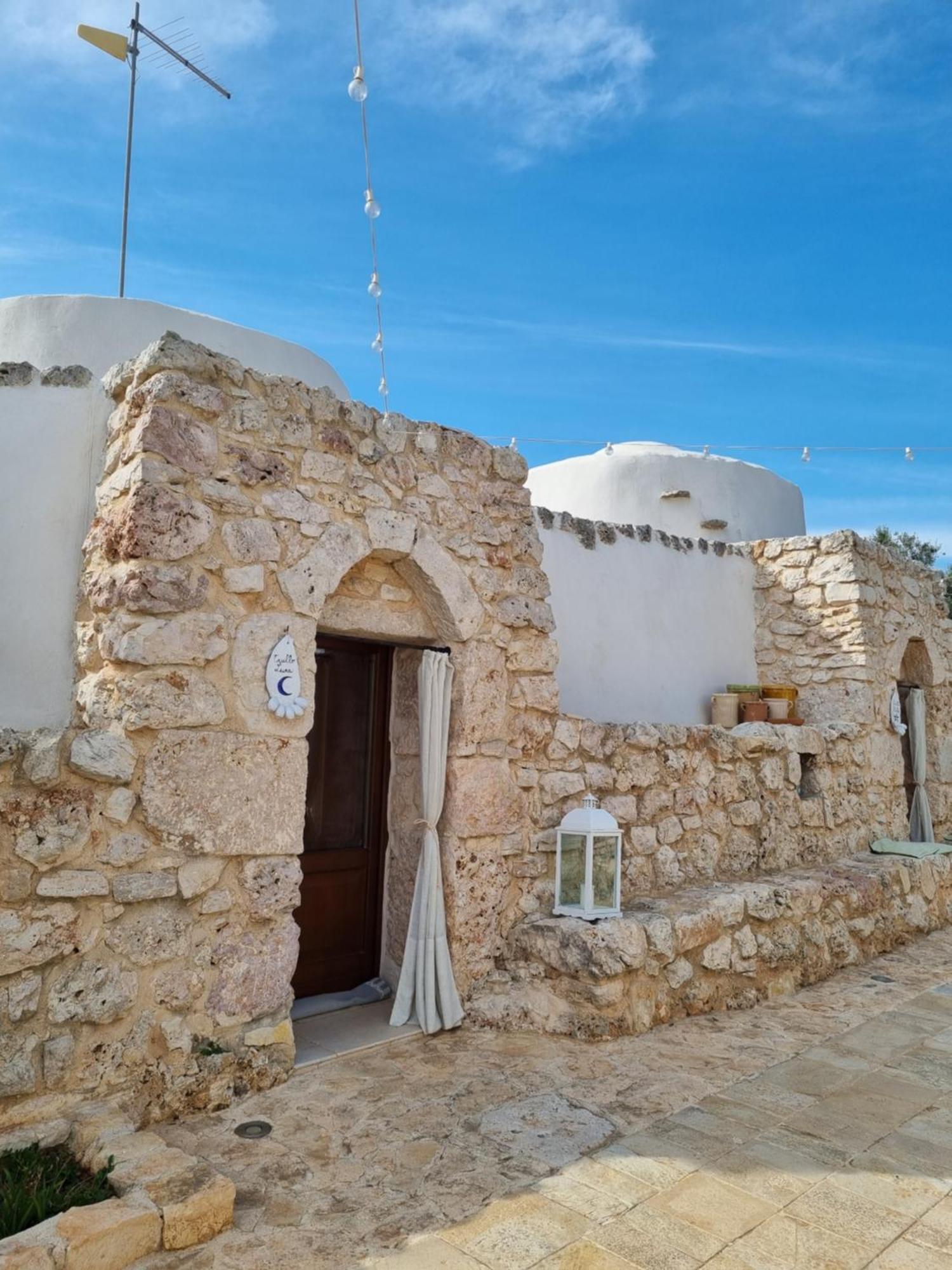 Trulli Di Spinaruta Panzió Grottaglie Kültér fotó
