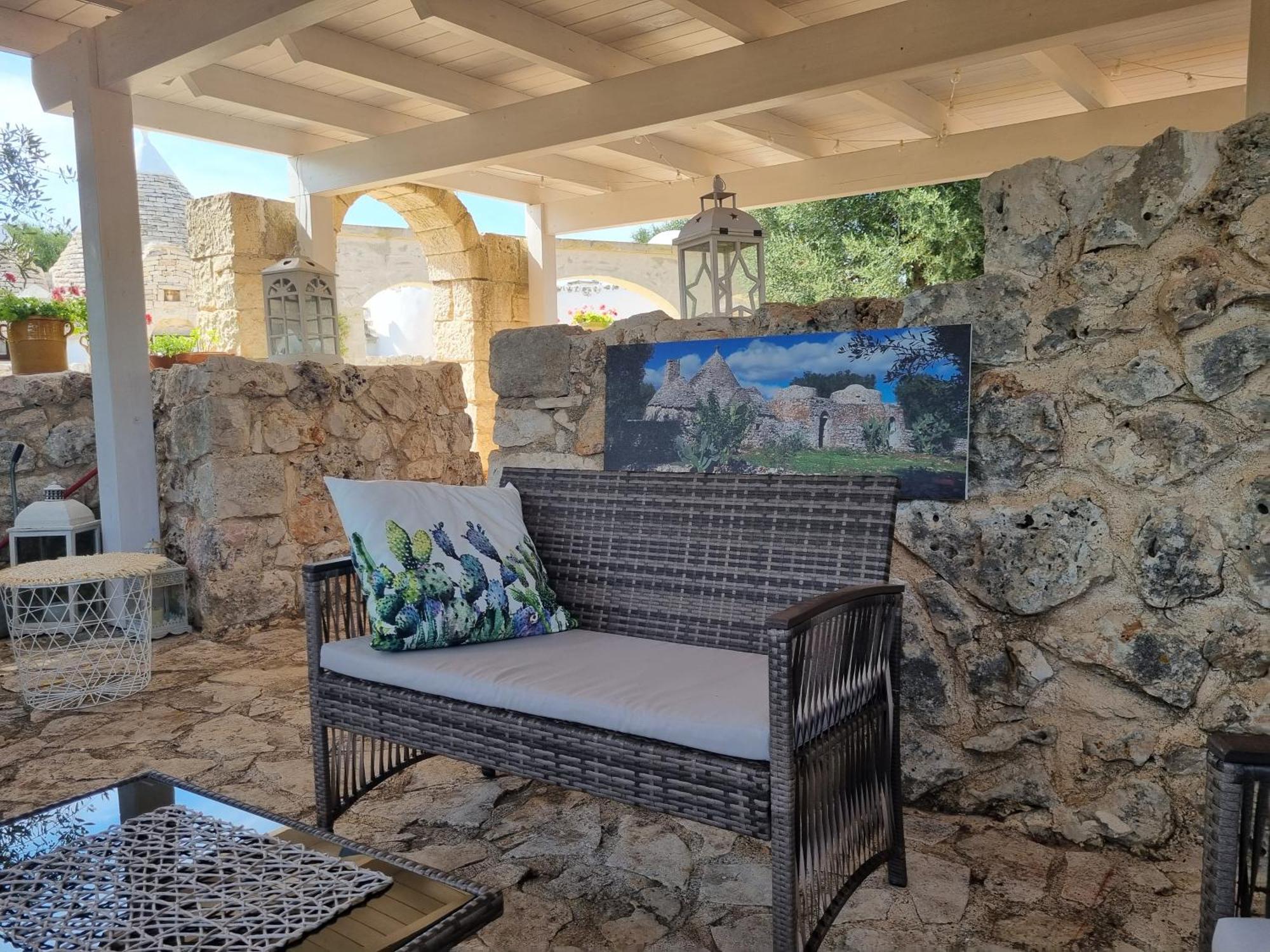 Trulli Di Spinaruta Panzió Grottaglie Kültér fotó