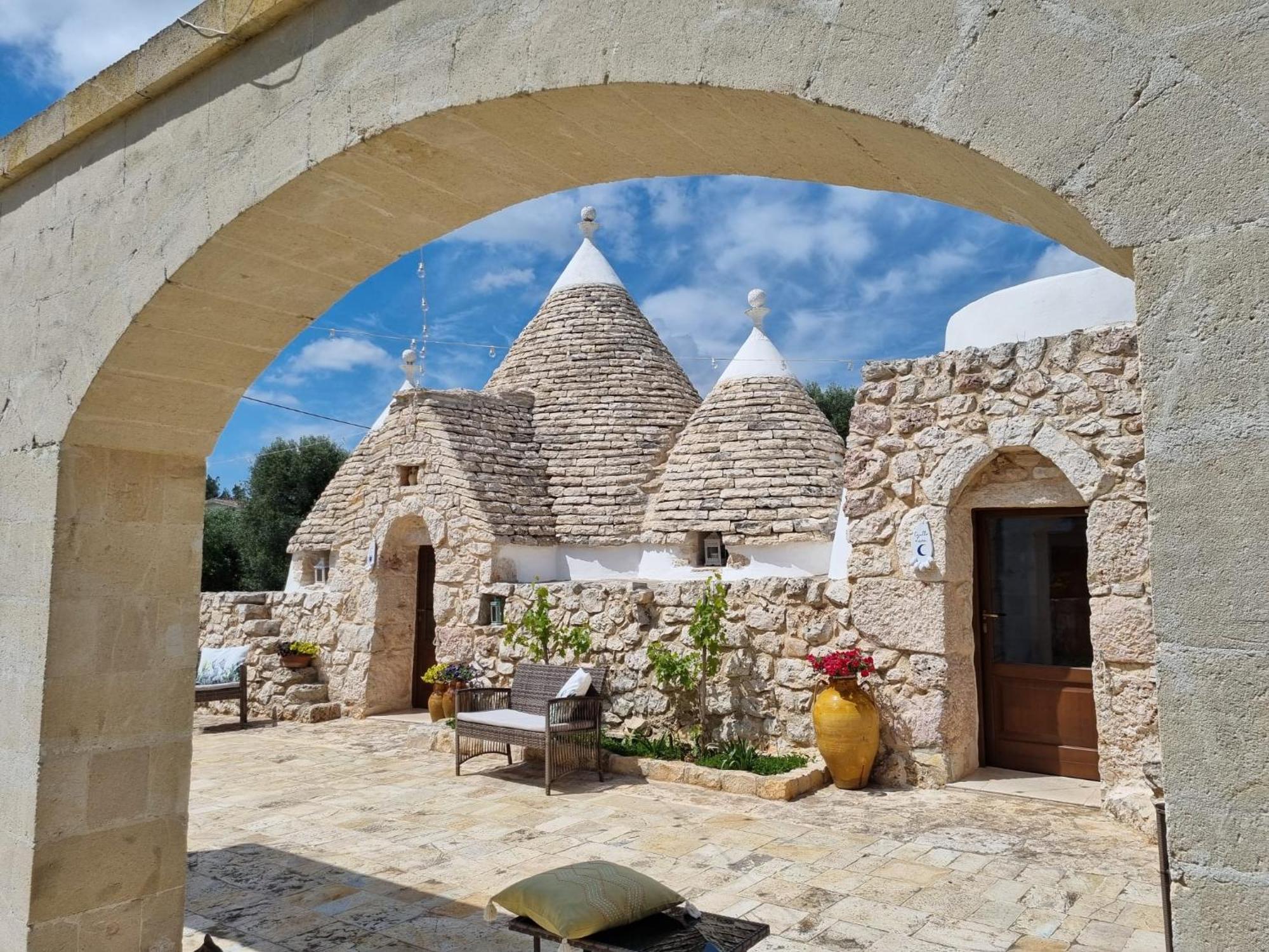 Trulli Di Spinaruta Panzió Grottaglie Kültér fotó