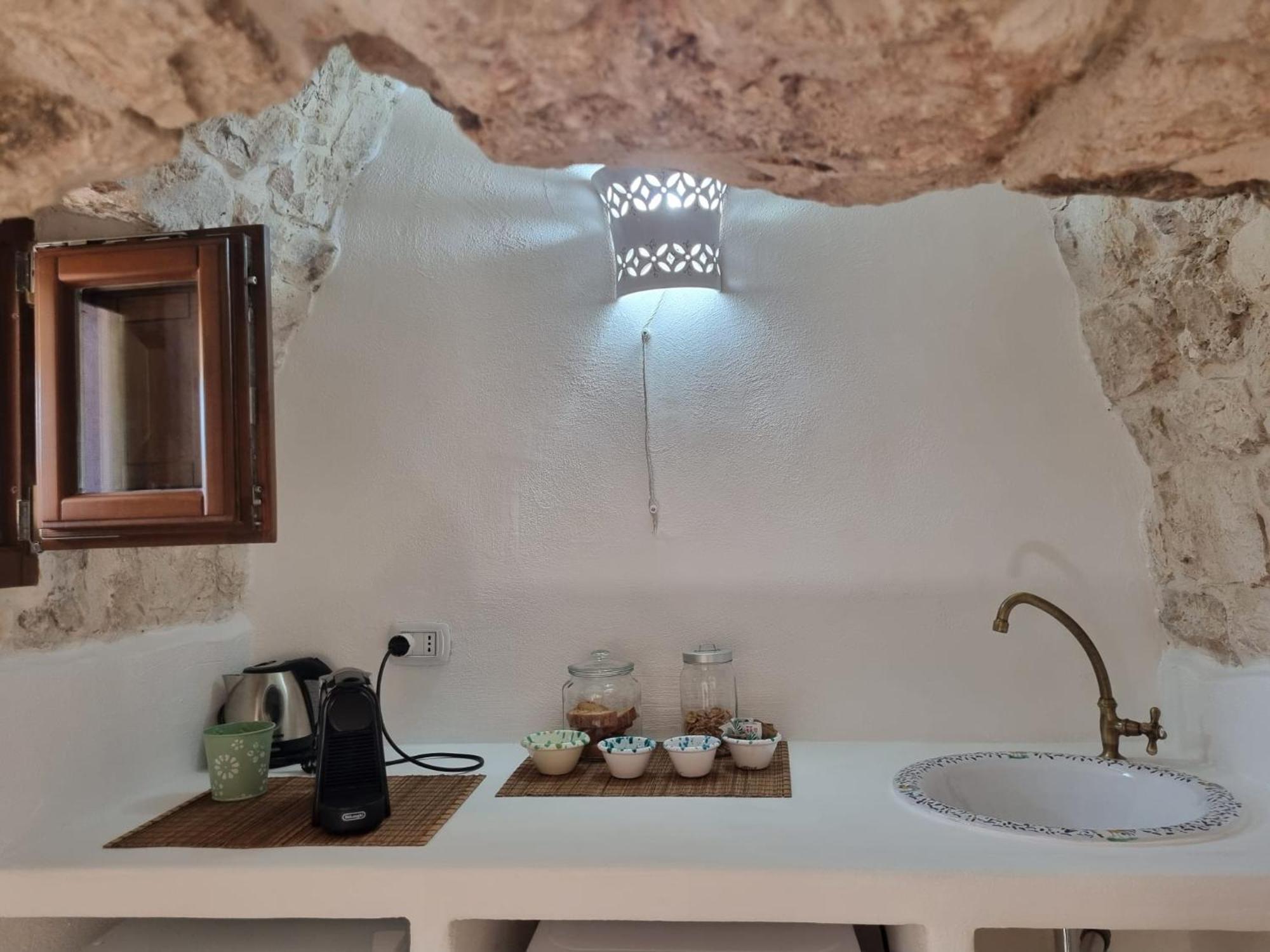 Trulli Di Spinaruta Panzió Grottaglie Kültér fotó